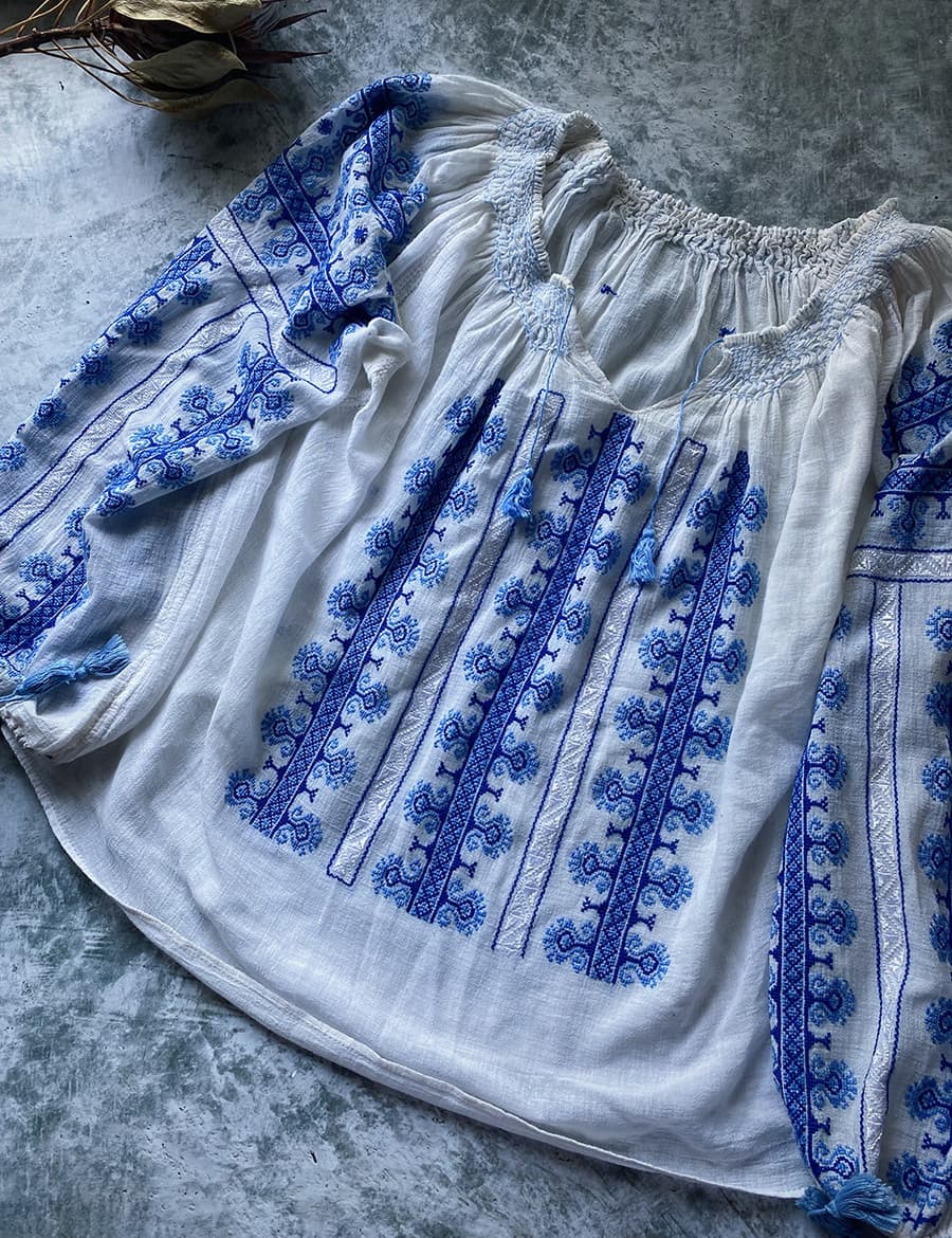 ヴィンテージルーマニア刺繍ブラウスantqueromanianembroideryblouse